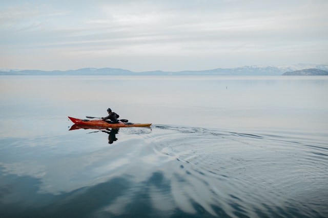 Comparing Solo and Tandem Kayaks